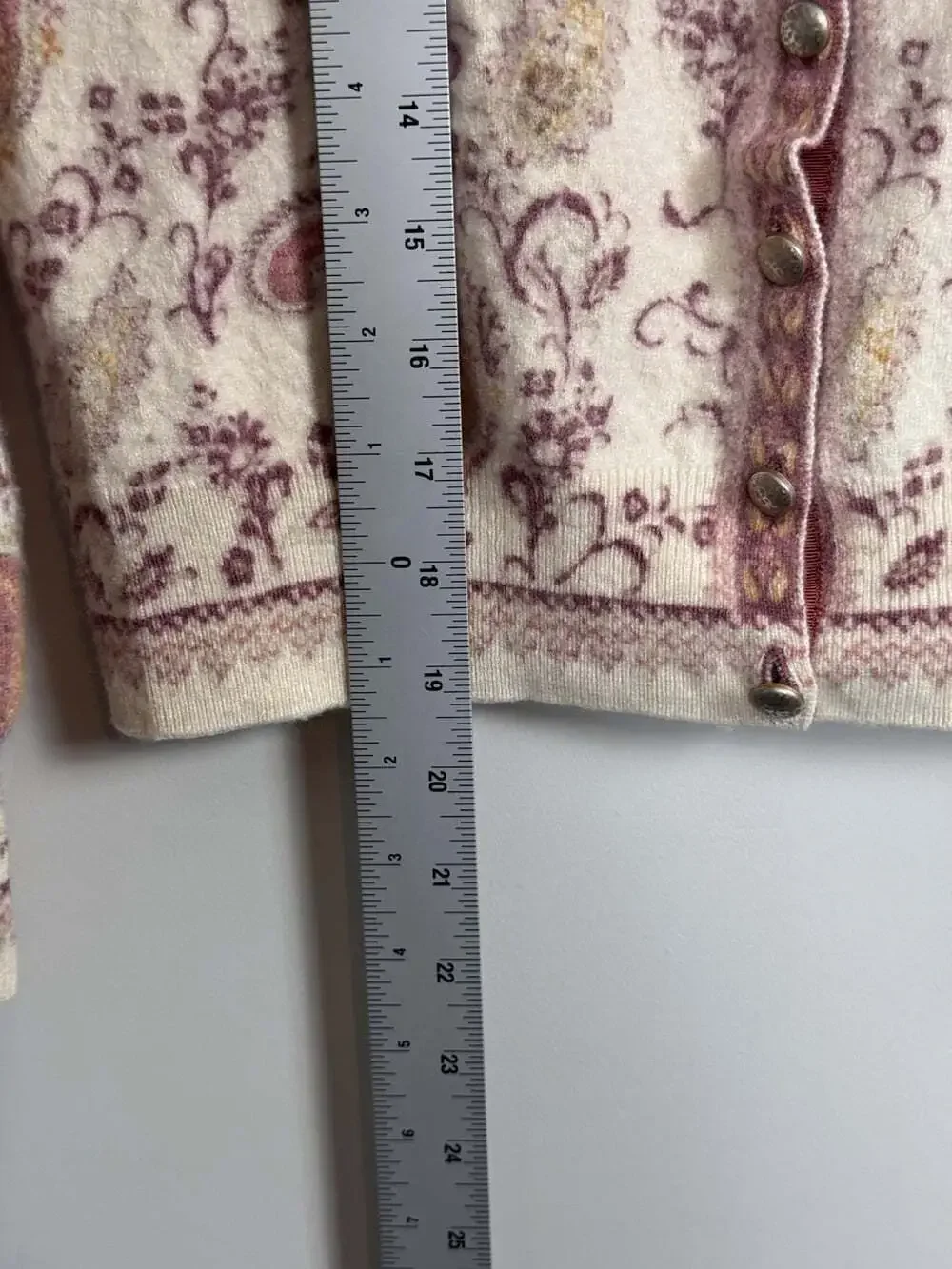 Women’s Lucky Brand Beige Paisley Knit Button Front Round Neck Cardigan Small